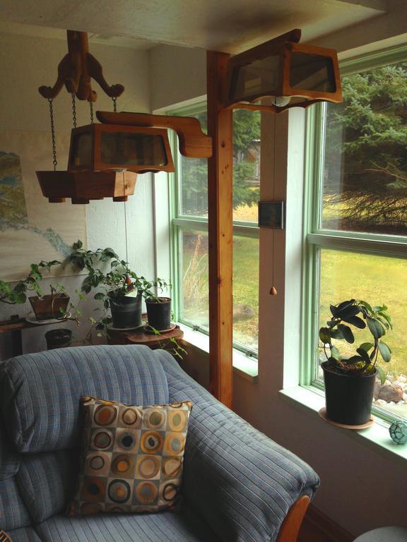 Whalesong Bed And Breakfast Хоумър Екстериор снимка